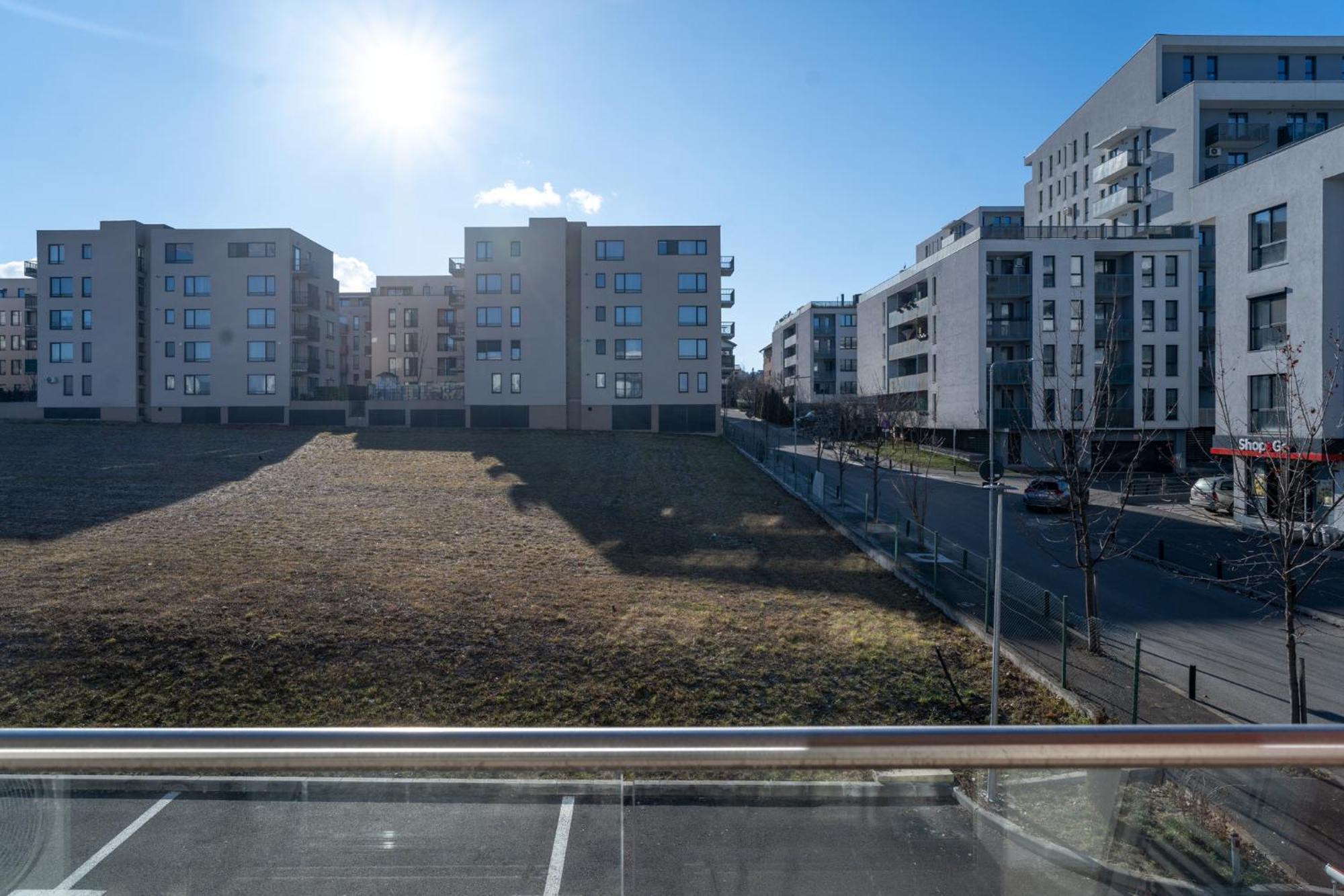 Flow Apartment 1 Bedroom With Parking Κλουζ-Ναπόκα Εξωτερικό φωτογραφία