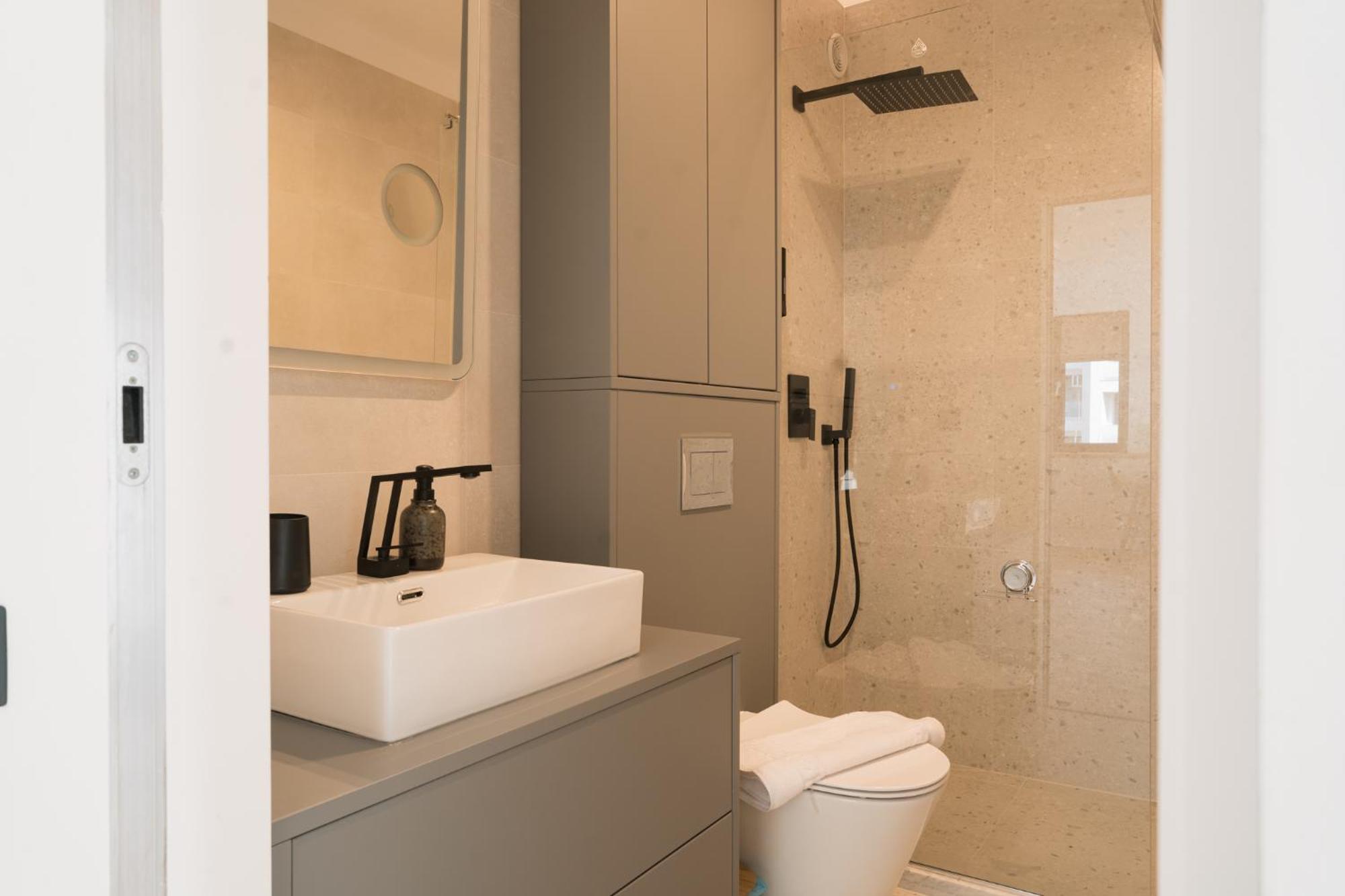 Flow Apartment 1 Bedroom With Parking Κλουζ-Ναπόκα Εξωτερικό φωτογραφία